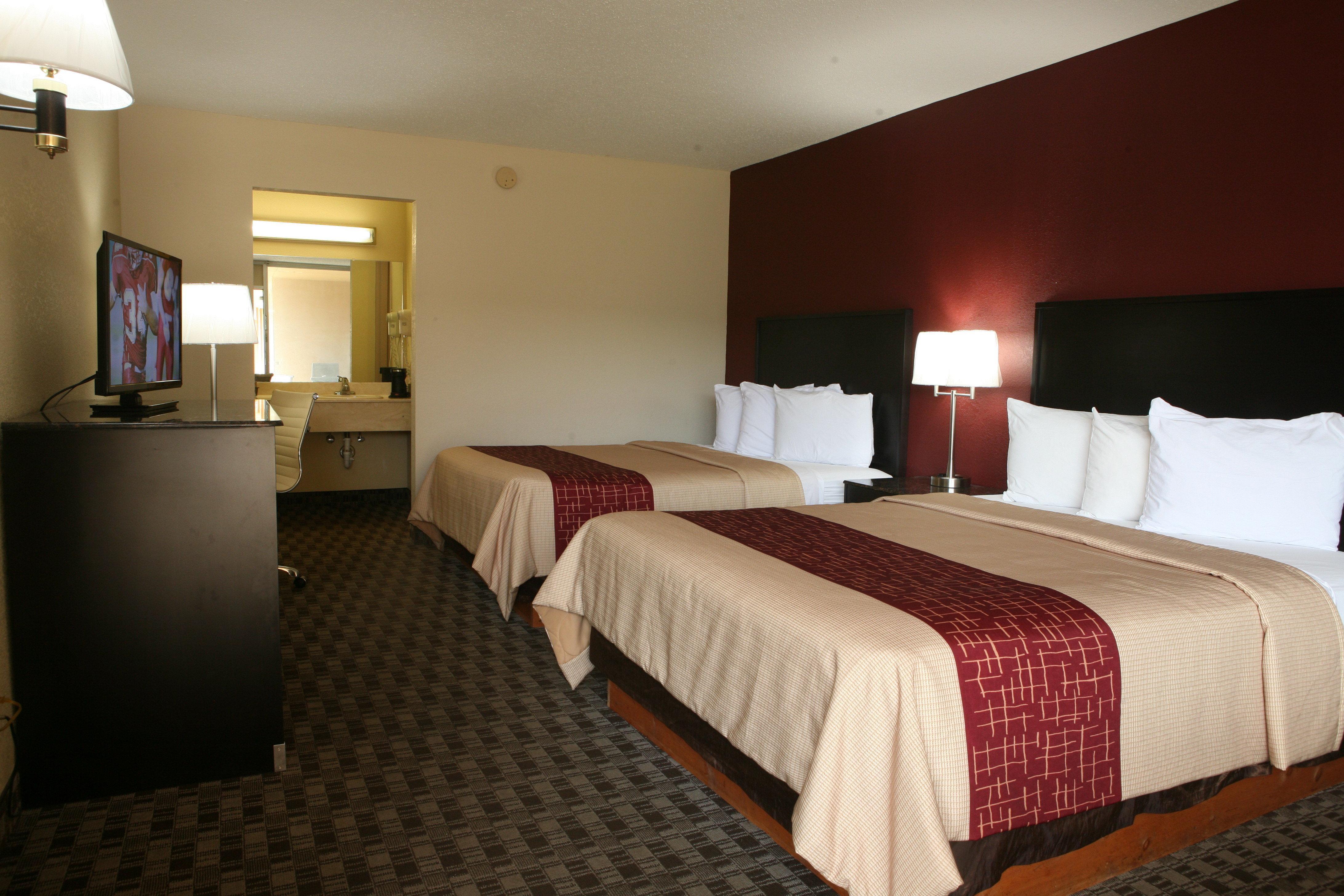 Red Roof Inn & Suites Cave City Exteriör bild